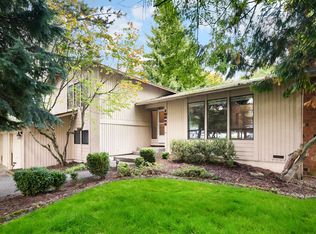 10046 116th Ave NE, Kirkland, WA 98033