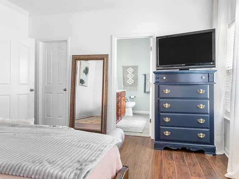 5226 Cloister Dr — Photo 15