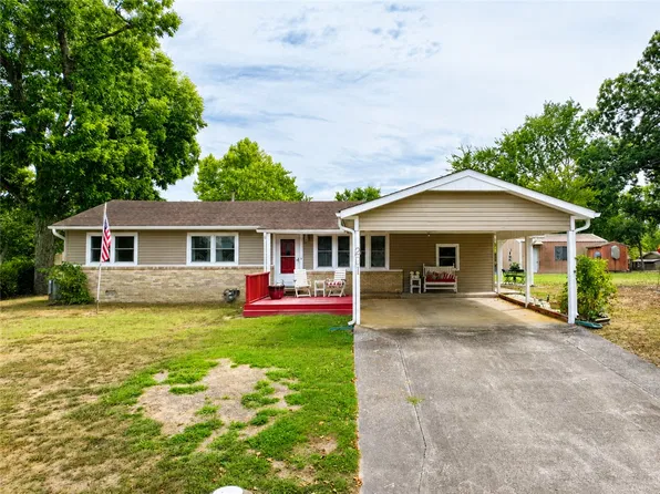 201 W 1st St, Pineville, MO 64856