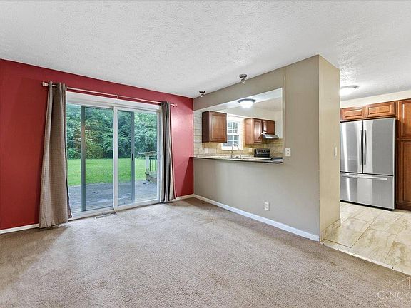 4th image of 3878 Witham Woods Dr