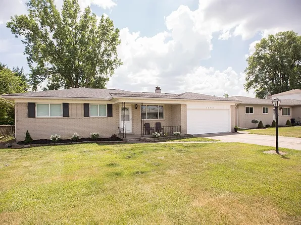 13754 Grey Ave, Warren, MI 48089