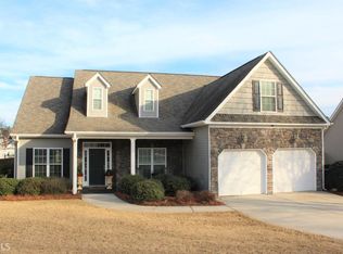 112 Churchill Dr, Lagrange, GA 30241