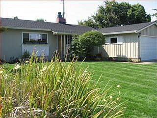 1st image of 2446 Armstrong Pl