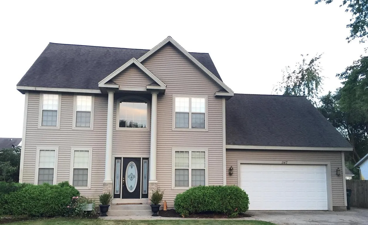 1147 Brookway Ct photo 1