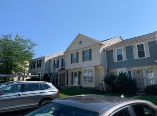 9 Woodhollow Ct, Owings Mills, MD 21117