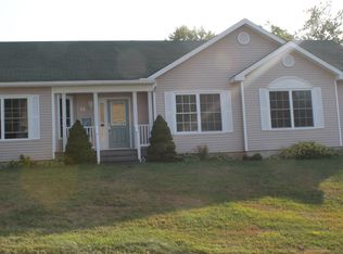 12 Voyer Ave, East Longmeadow, MA 01028