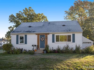 2262 Meurs Ct SW, Wyoming, MI, 49519