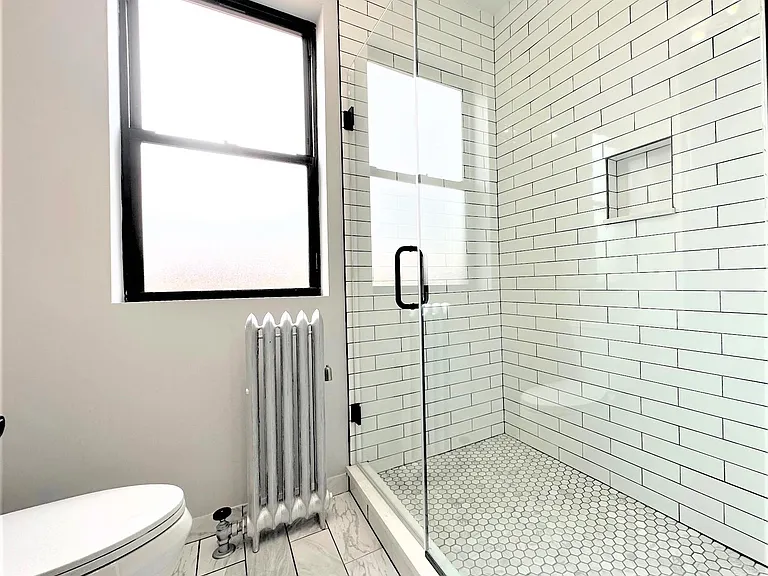 1400 W Summerdale Ave #3 — Photo 10