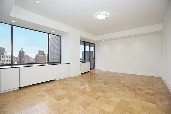 Rented by Nest Seekers International | media 4