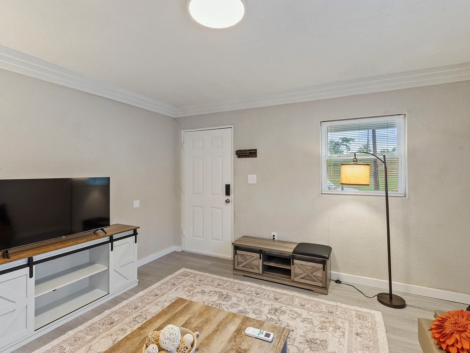 1 bed, 700 sqft, $1,375 — Photo 4