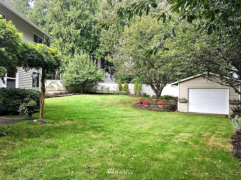 1026 224th Ave NE — Photo 23