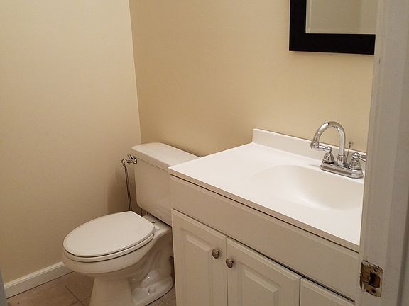 Bathroom -hall_03302021
