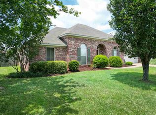 256 Camelot Way, Brandon, MS 39047