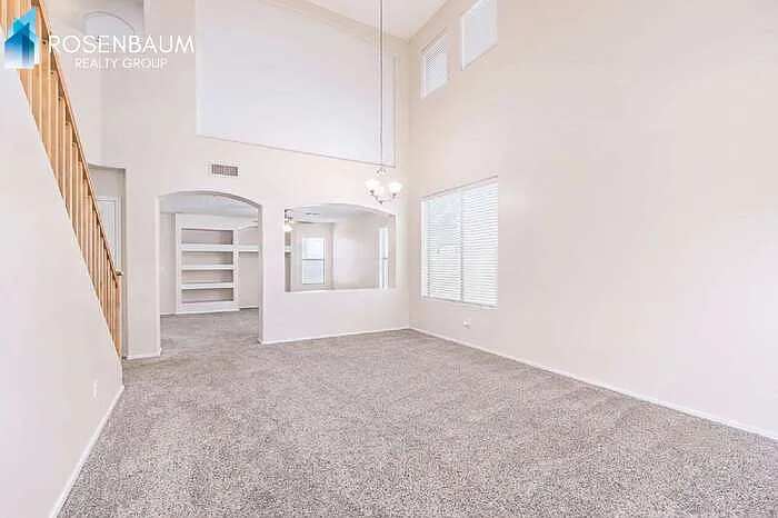 21100 N Alma Dr — Photo 4
