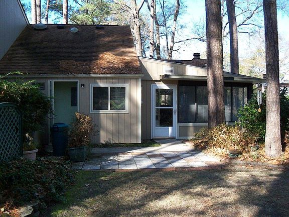 Rear patio/storage