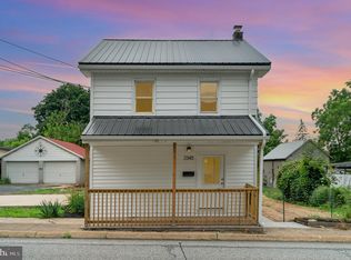 2345 Old Trail Rd, Etters, PA 17319