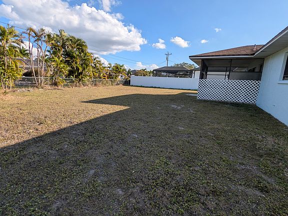 4th image of 2139 Academy Blvd