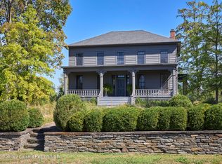 44 Main St, Germantown, NY 12526