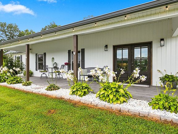 5th image of 1043 Murphy Hollow Rd