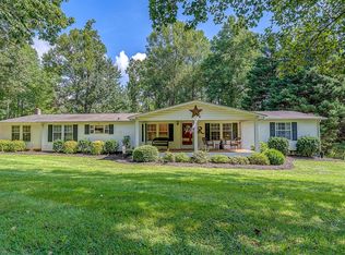 725 Powells Store Rd, Glade Hill, VA 24092