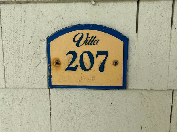 58822 Marina Way #207, Hatteras, NC 27943