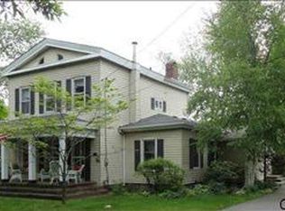 63 Mellon Ave, Troy, NY 12180