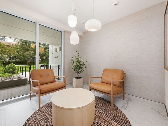 5th image of 681 Whiting Way #1522046