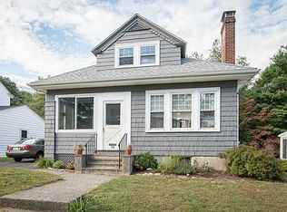 74 Sprague Ave, Riverside, RI 02915