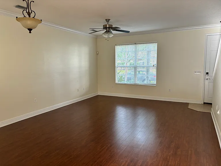 14116 Oakham St — Photo 3