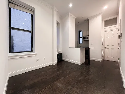 Rented by Dallien Realty Limited Liability Company | media 38