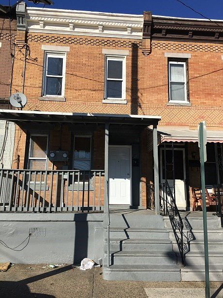 2nd image of 880B Haddon Ave