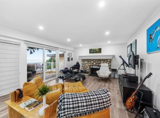 13179 Marine Dr, Surrey, BC