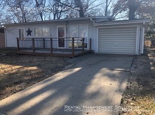907 SW 31st Ter, Topeka, KS 66611