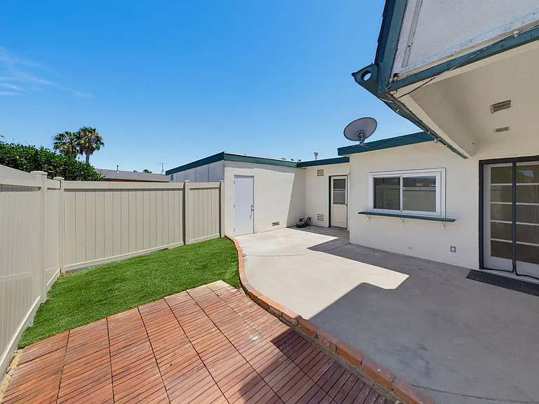 20361 Fee Ln — Photo 28