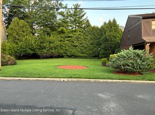 0 Concord Ln, Staten Island, NY 10304