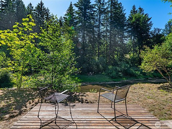 5th image of 1731 NE Tahuya River Drive