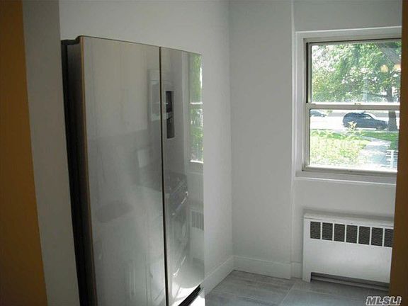 3rd image of 155-25 155th Ave #2