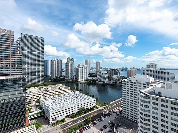 4th image of 950 Brickell Bay Dr APT 2408