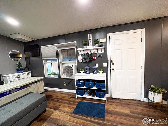 4th image of 1601 N College Ave #149