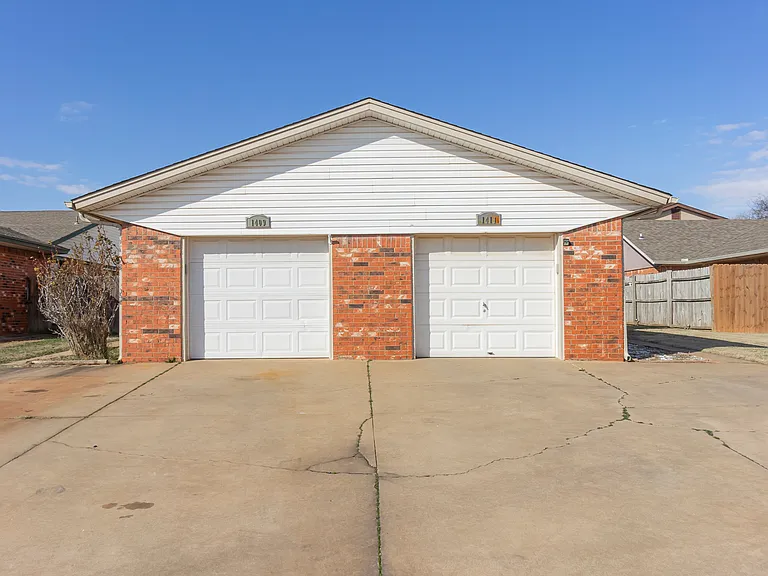 1305 Sequoyah Ave — Photo 1