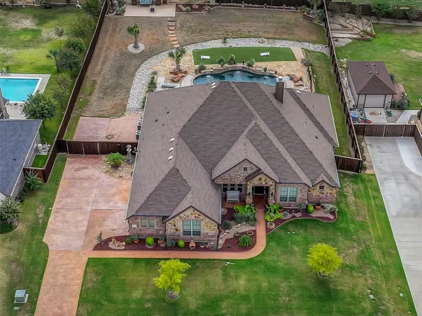 2125 Vanderbilt Dr, Weatherford, TX 76088