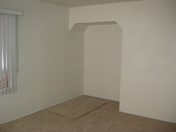 4th image of 5267 E The Toledo APT 1