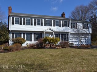 231 Vittorio Ct, Park Ridge, NJ 07656