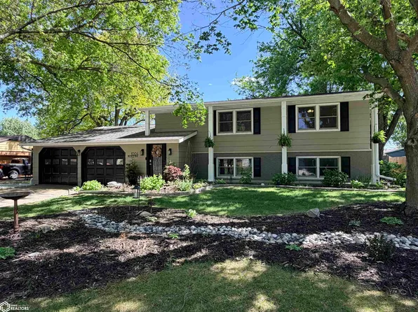 1004 Hillcrest Dr, Fairfield, IA 52556