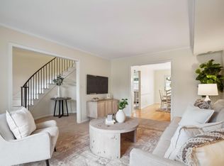 2817 Chateau Cir S, Columbus, OH 43221