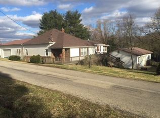 18286 Hunter Rd, Glouster, OH 45732