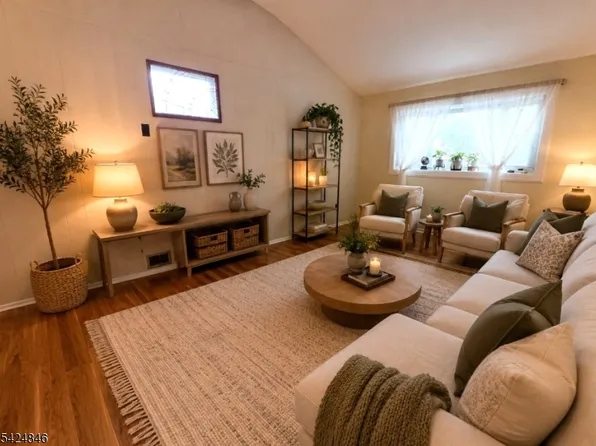 258 N Gaston Ave, Somerville Boro, NJ 08876