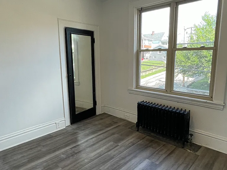 119 Margaret St — Photo 18