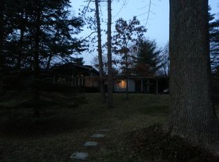 9 Pine Lake Dr, Collinsville, IL 62234