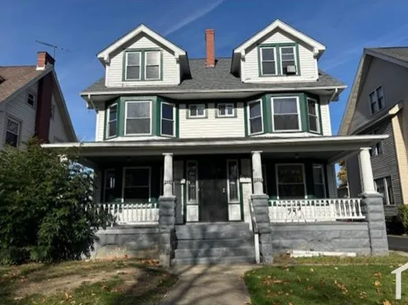 3203 Whitethorn Rd, Cleveland Heights, OH 44118